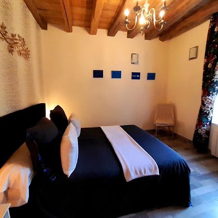 Bed and Breakfast Domaine Pastel Besson Exterior foto