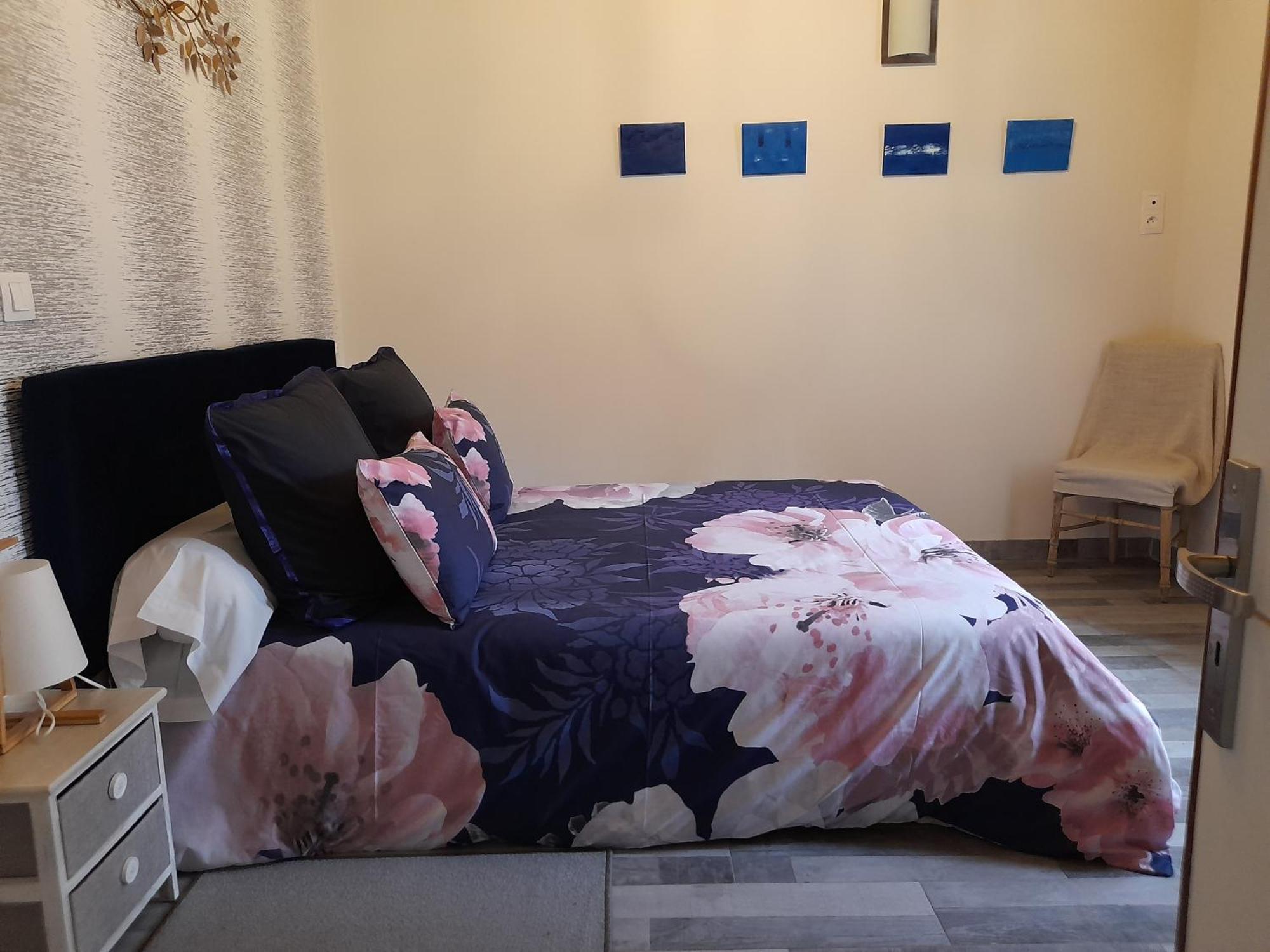 Bed and Breakfast Domaine Pastel Besson Zimmer foto